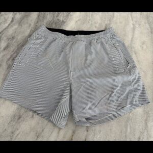 Birddogs seersucker short Size L 6” inseam